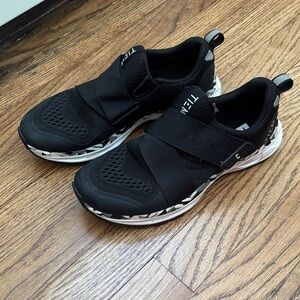 TIEM SPD clip cycling shoes